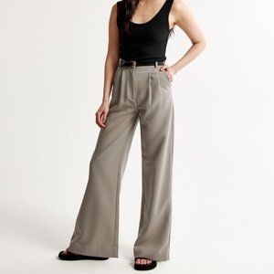 Abercrombie & Fitch Sloane Tailored Pant